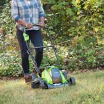 Greenworks 19-Inch 40V Brushless Cordless Lawn Mower, 4.0 AH & 2.0 AH Batteries Included 2500502